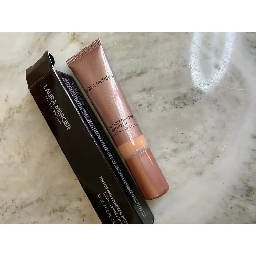 Laura Mercier Tinted Moisturizer Bronzer Sundrop #02